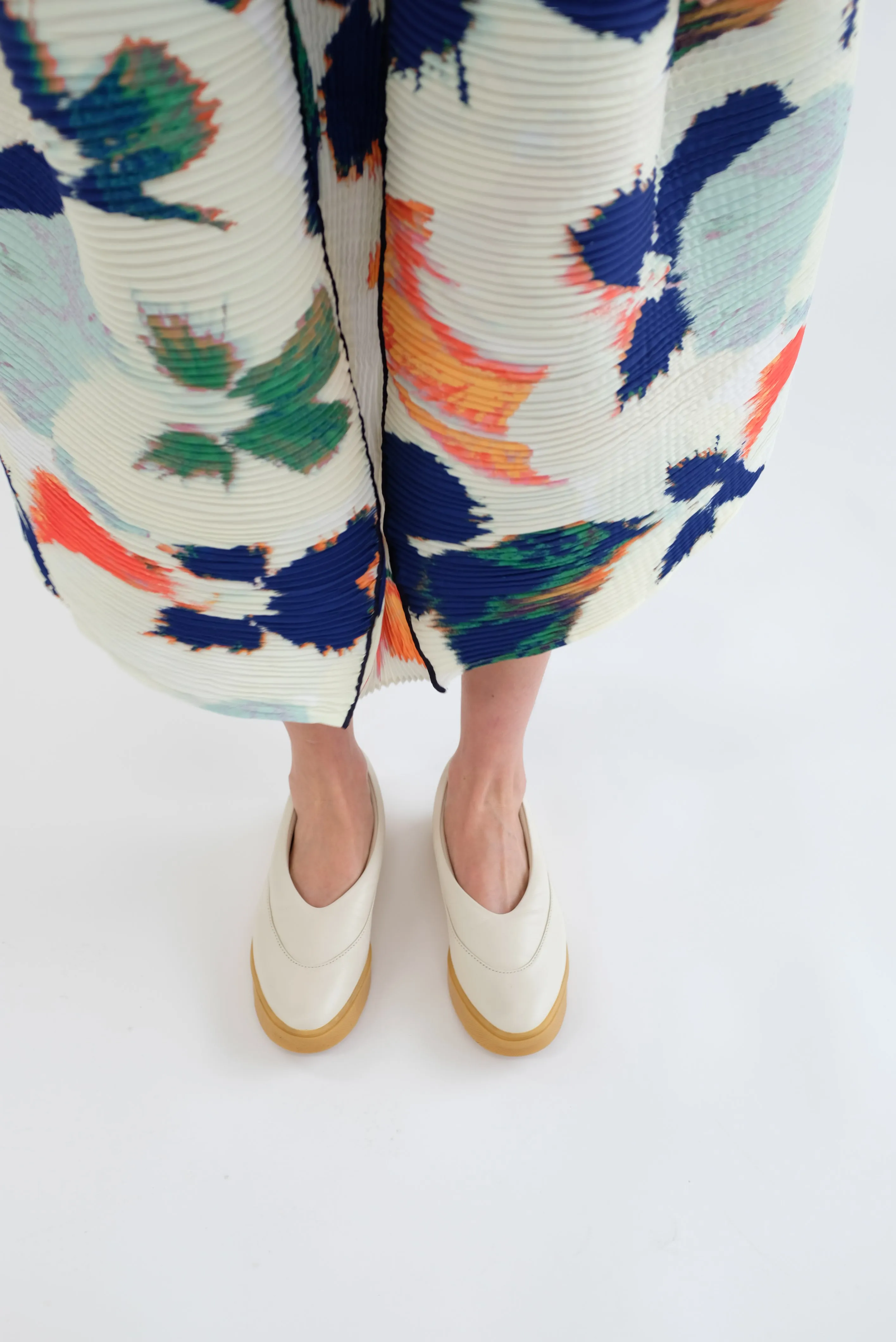 Beklina Margo Sneaker Off White