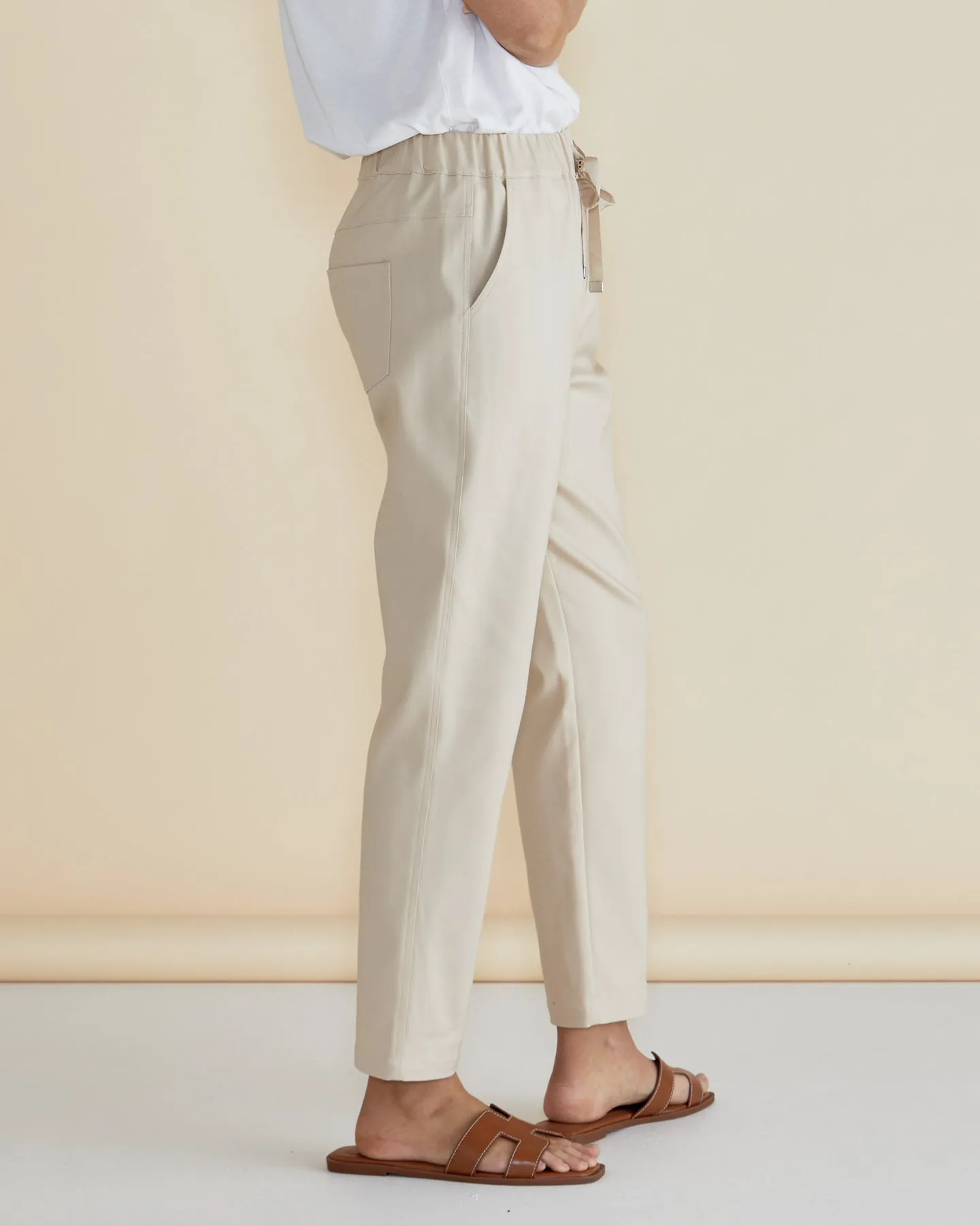 Betty Basics Kenzie Jogger Cream