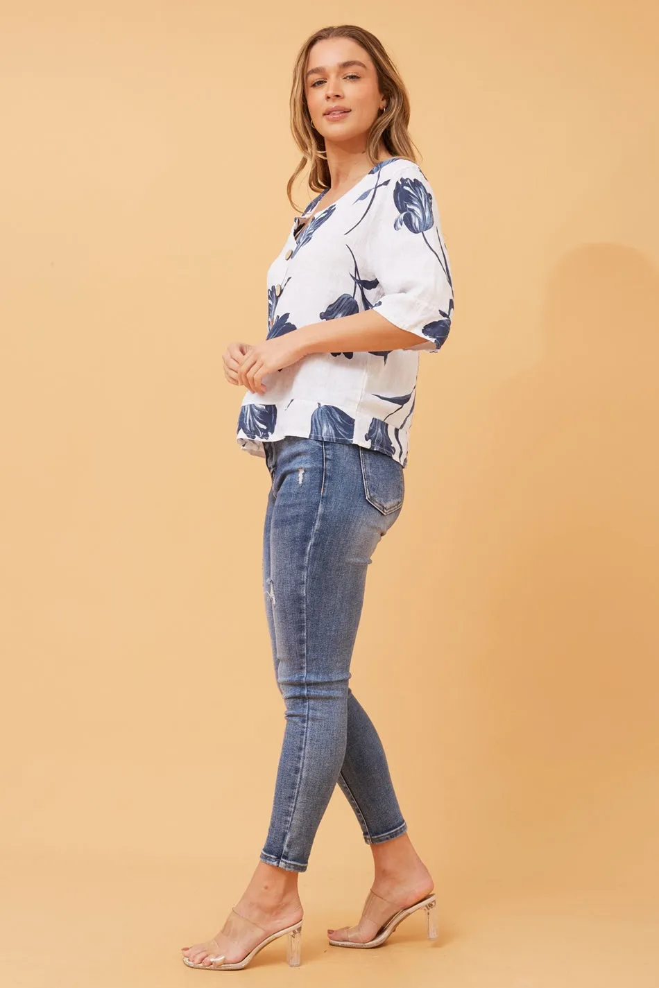 ETNA FLORAL LINEN TOP