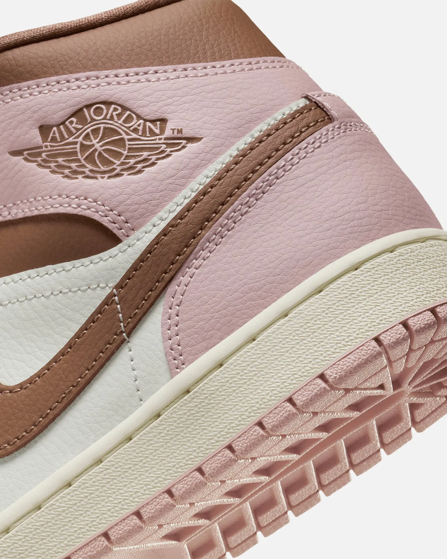 Jordan Women's Air Jordan 1 Mid "Neapolitan" Pink Oxford/Archaeo Brown