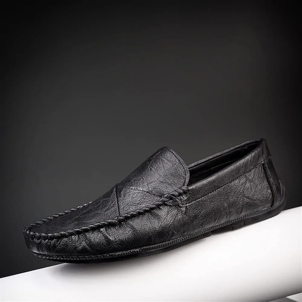 New Men's Loafers Moccasins Shoes Solid Colors Simple Vegan Leather Flat Heel Anti-Slip Flexible Fashion Slip-ons