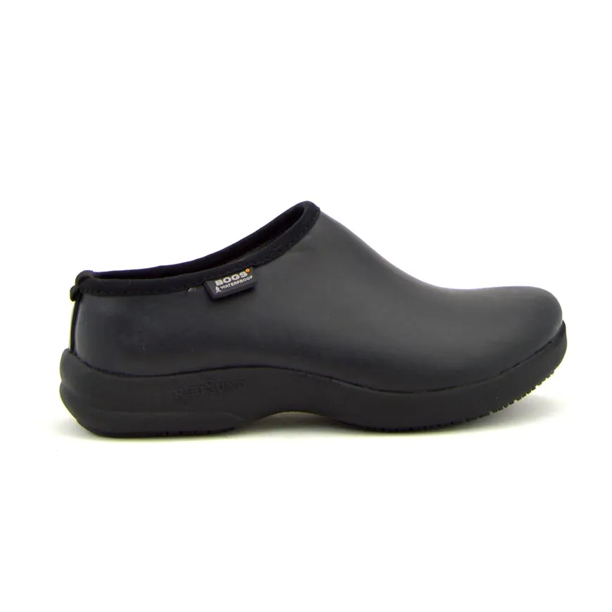 Oliver Solid Black Clog