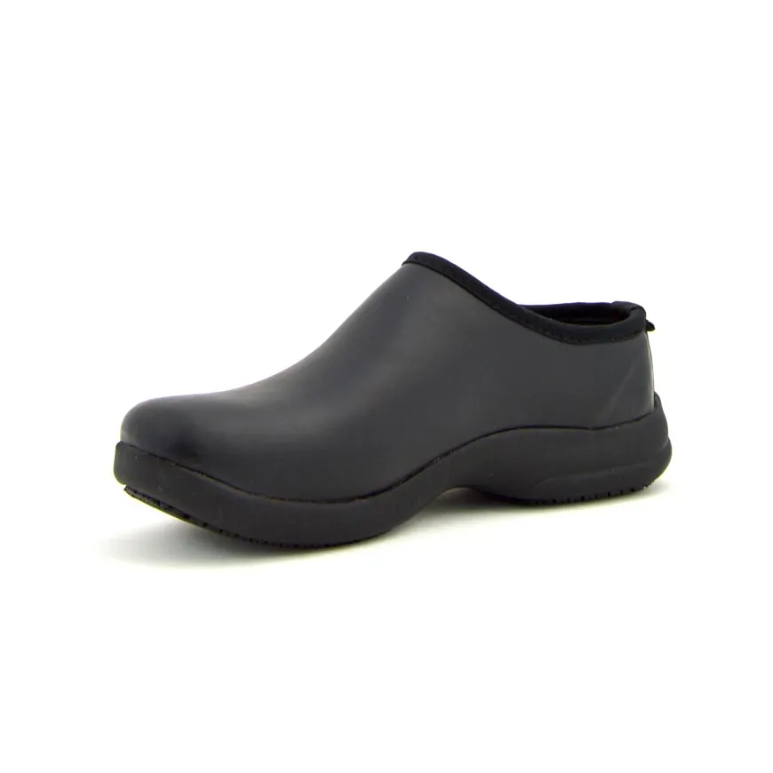 Oliver Solid Black Clog