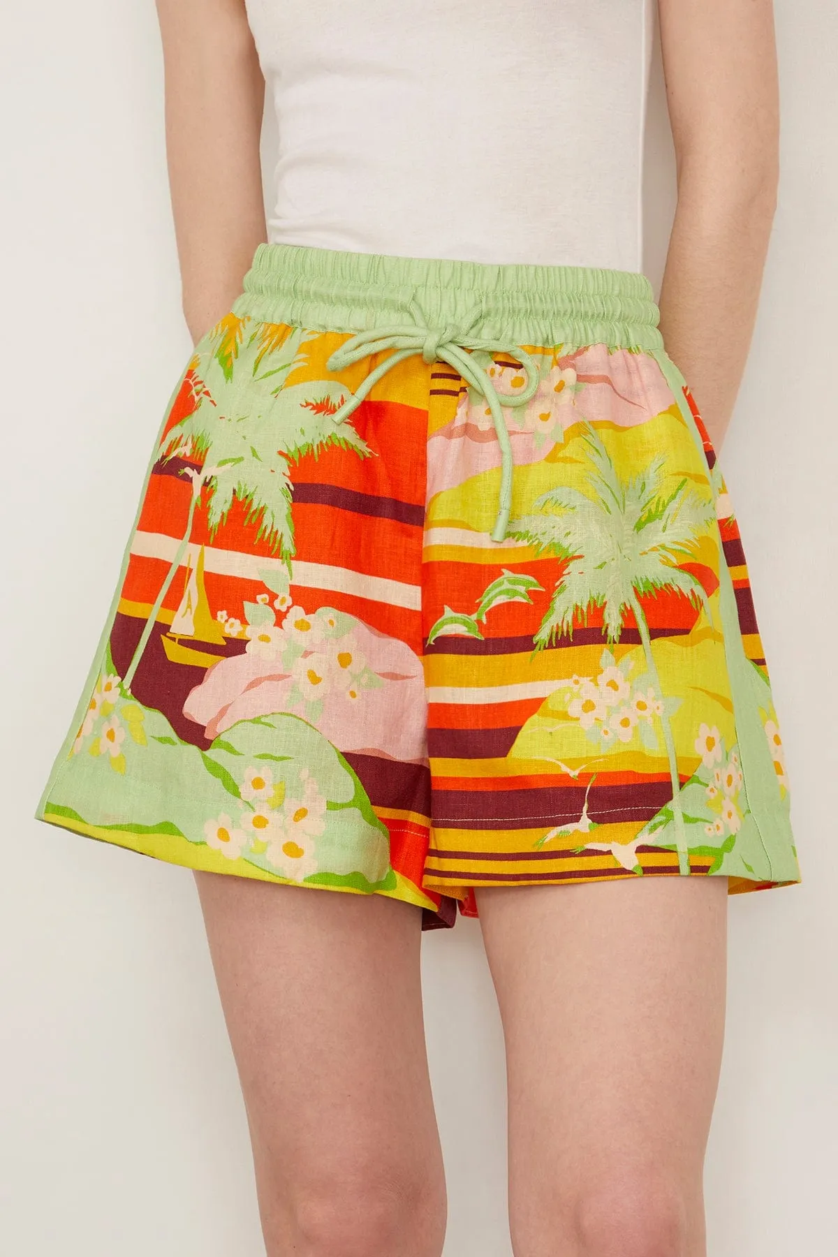 Palm Island Short in Multi