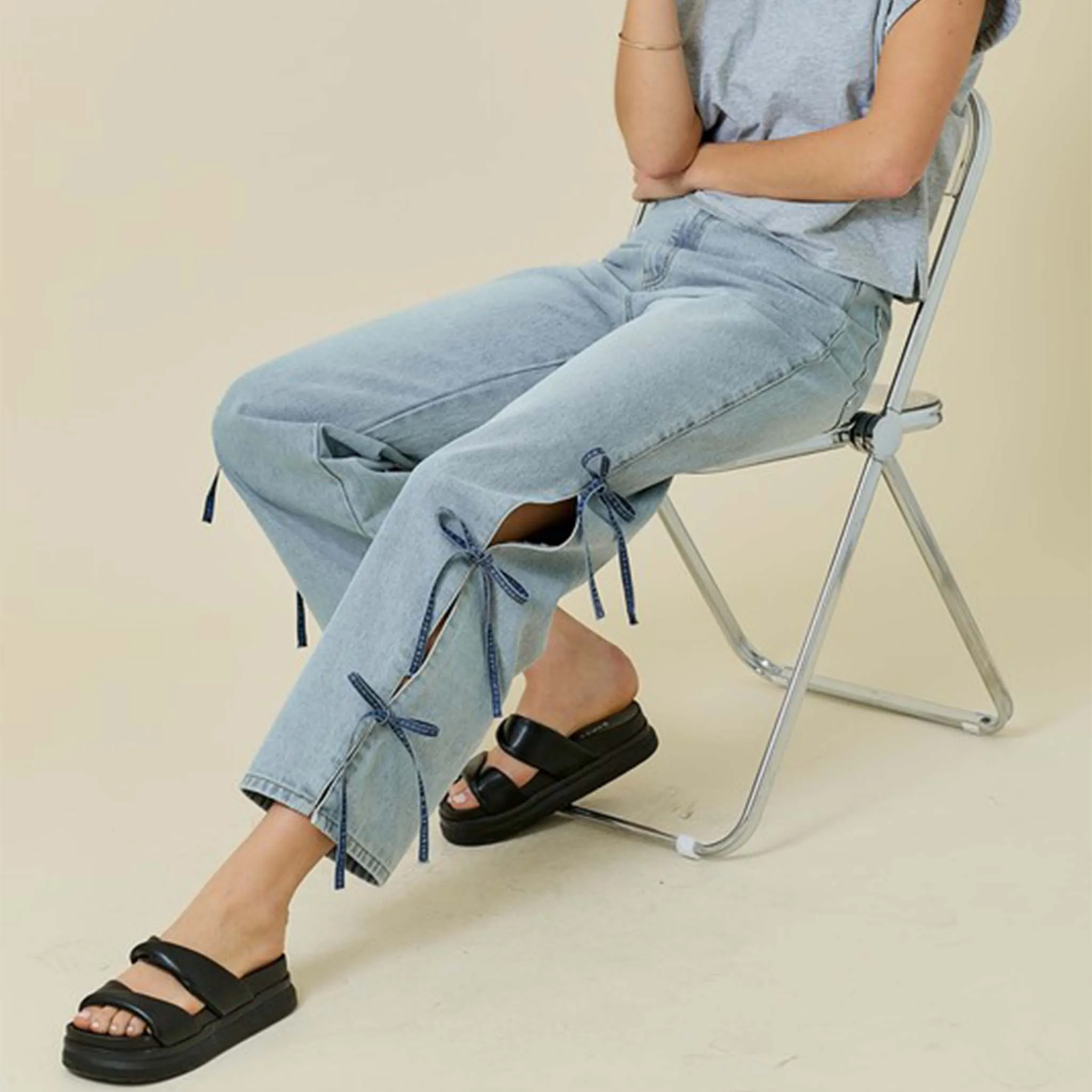 Side Bow Straight Jeans