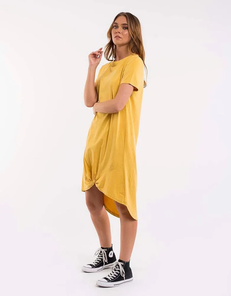 Silent Theory Twisted Tee Dress Mustard